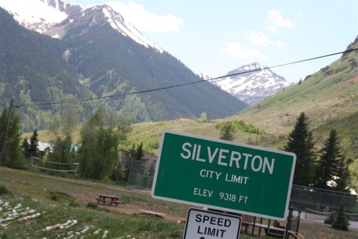 Around-Silverton-Mtn_19[1]